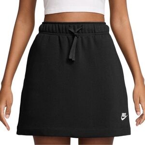 NWT Nike Women's Black Skirt